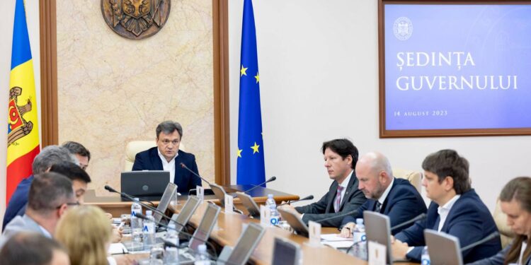 În Moldova va fi creat Biroul pentru Integrare Europeană: În plină criză economică și cu deficit bugetar uriaș, Guvernul a 27 de milioane de lei | VIDEO