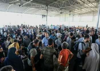 Cei 36 de moldoveni evacuați ieri din Fâșia Gaza vor ajunge, la amiază, la București. Urmează să vină cu autocarul la Chișinău | VIDEO