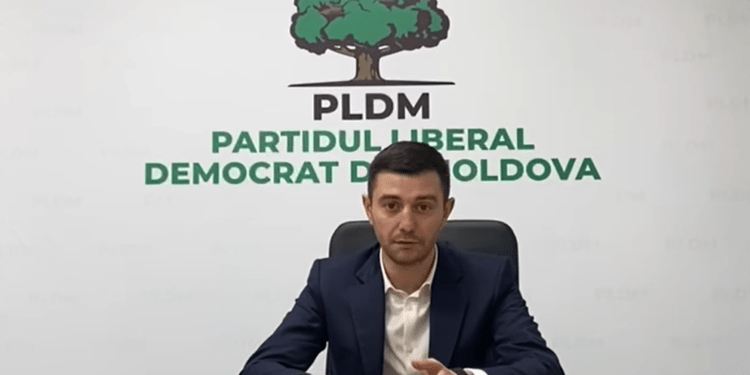 Liderul PLDM din Bălți îndeamnă oamenii să boicoteze turul doi al alegerilor locale: Scrutinul a fost fraudat de PAS, care ne bagă în față două candidaturi proaste | VIDEO