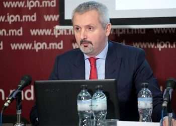 Sociologul Doru Petruți, despre rezultatul alegerilor: Un eșec usturător al partidului PAS, partid care controlează toată verticala | VIDEO