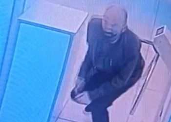 Bărbatul care ar fi fugit de pe Aeroportul Chișinău, după ce i-a fost interzisă intrarea în țară, a fost găsit | VIDEO