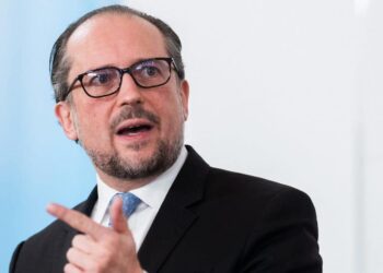 Austria cere liderilor UE să nu privească Ucraina „cu ochelarii roz” în privința aderării la blocul european
