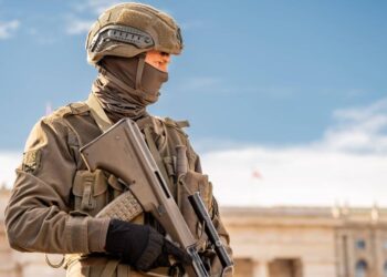 Scandal de proporții în Austria după ce s-a aflat că noii bocanci ai Armatei sunt produși în România