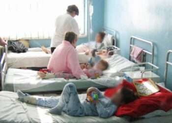 Peste o mie de oameni au murit în Moldova, în 2022, din cauza pneumoniei. Printre victime – 34 de copii de până la cinci ani