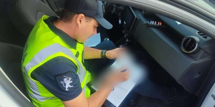 Ialoveni: Doi bărbați sunt cercetați penal, după ce au urcat beți la volan