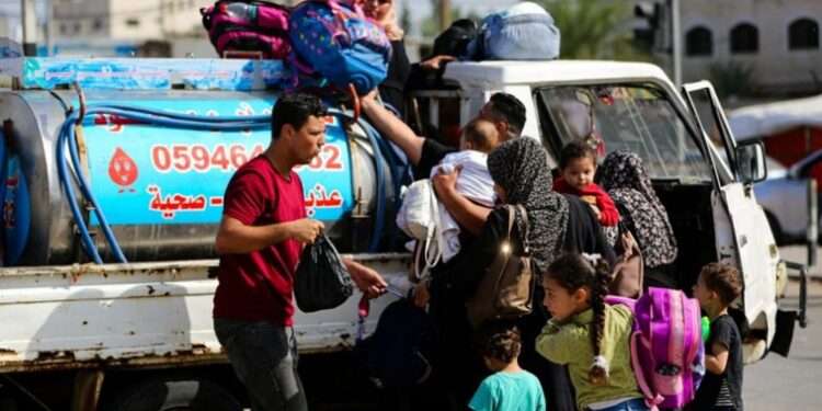 Un copil este ucis la fiecare 10 minute în Fâșia Gaza. OMS: „Nimeni nu e în siguranță”