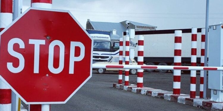 Более 24 тысяч человек выехали из Молдовы, еще 33 не пустили в страну: ситуация на границе за сутки