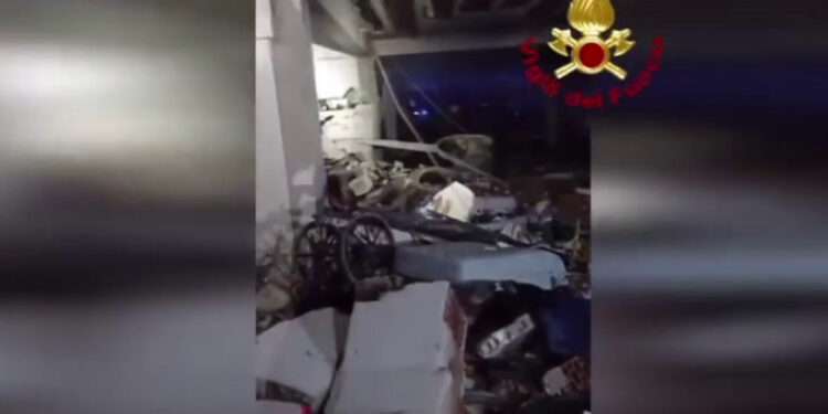 Explozie puternică într-o clădire din centrul Italiei. Zeci de oameni au fost răniți
