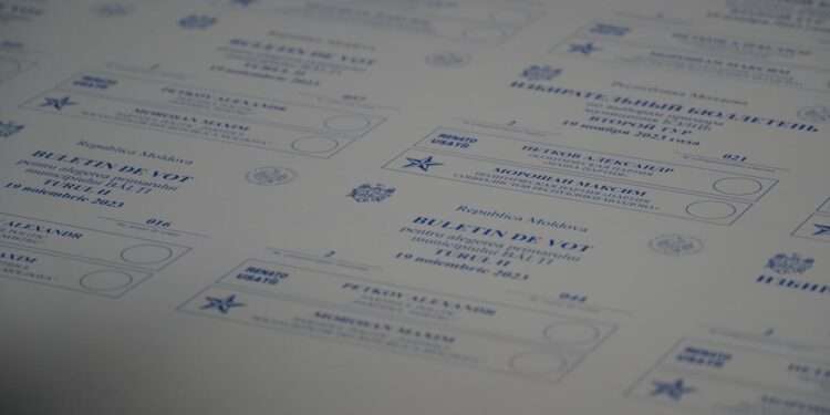 CEC a demarat procesul de tipărire a buletinelor de vot pentru turul doi al alegerilor locale generale: Valoarea totală a tirajului este de circa 250.000 lei | VIDEO