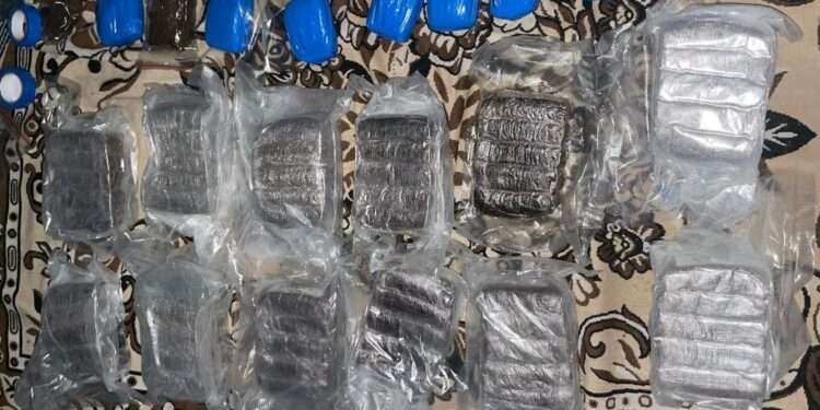 Peste 7 kilograme de hașiș scoase din circuit