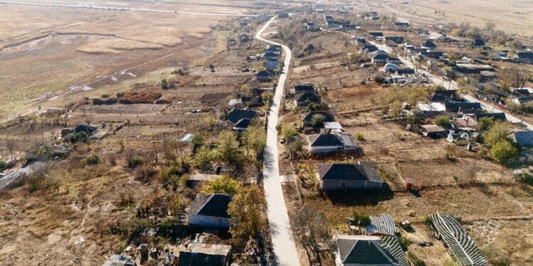 Satele găgăuze se transformă pe zi ce trece: În Bugeac a fost inaugurat după reparație încă un drum. Ce spun localnicii | VIDEO