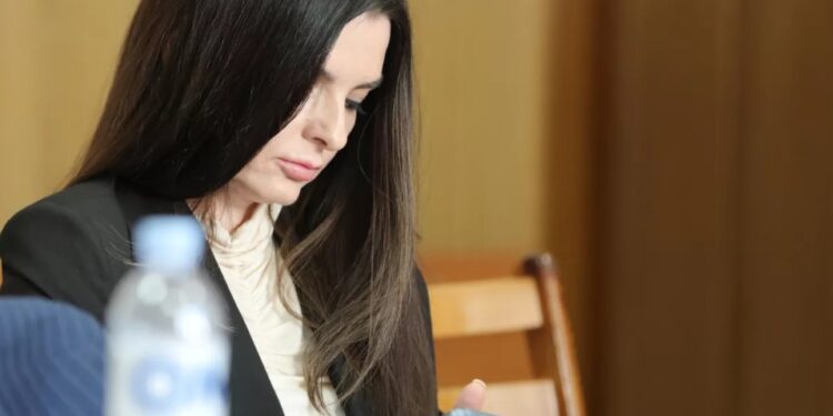 Евгения Гуцул: Боятся потерять кормушку, поэтому чиновники и менеджеры «Молдовагаз» заблокировали поставки дешевого газа