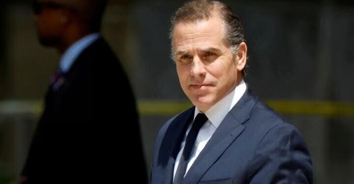 Сыну президента США Хантеру Байдену предъявили обвинения в уклонении от уплаты налогов на 1,4 миллиона долларов