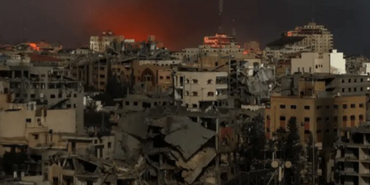 Армия обороны Израиля объявила о возобновлении боевых действий в секторе Газа