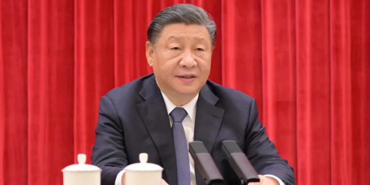 Си Цзиньпин пообещал объединить Тайвань с Китаем