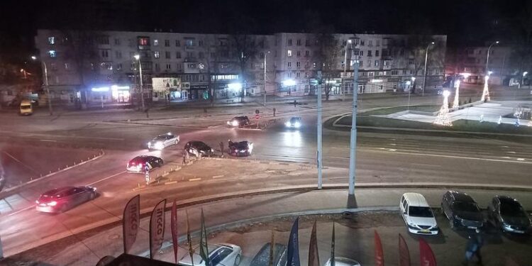 Accident nocturn în capitală: Două mașini sau lovit la o intersecție de la Botanica | FOTO