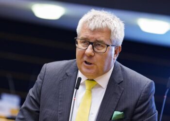 Ryszard Czarnecki: Moldova a adoptat o serie de legi care restrâng radical drepturile și libertățile cetățenilor, penalizându-i că se opun guvernării