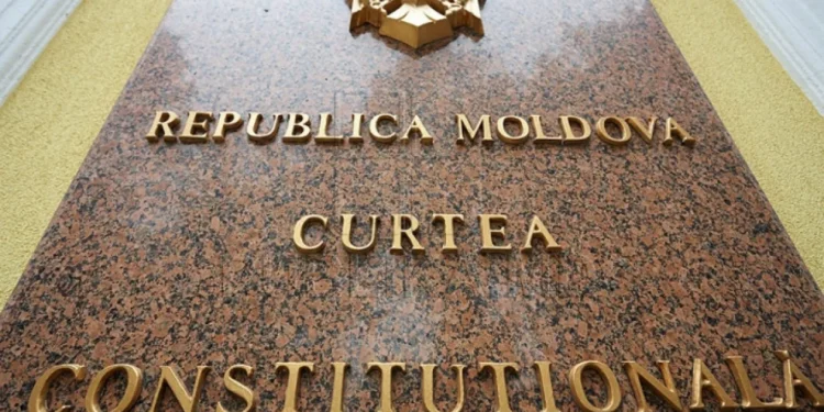 Demers oficial: 89 de judecători cer guvernării să respecte legea și hotărârile Curții Constituționale