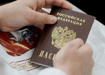 Владимир Путин упростил прием в российское гражданство молдаван, казахстанцев и белорусов