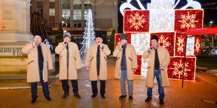 Tradiționalul spectacol cultural-artistic, dedicat sărbătorilor de iarnă, a fost inaugurat la Orhei