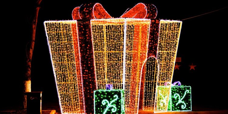 Фееричный праздник в Бельцах: Команда Илана Шора поздравила с зимними праздниками жителей северной столицы