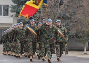 Conducerea Ministerului Apărării și militari de la Chișinău participă la parada de la București, organizată cu ocazia Zilei Naţionale a României | VIDEO