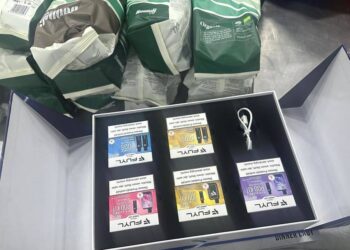 Lot comercial de cafea și țigări electronice, tăinuite de controlul vamal, depistate la vama Leușeni