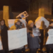 Protest în fața casei lui Andrei Spînu: Oamenii acuză ministrul PAS de moartea cuplului decedat la Căușeni | VIDEO