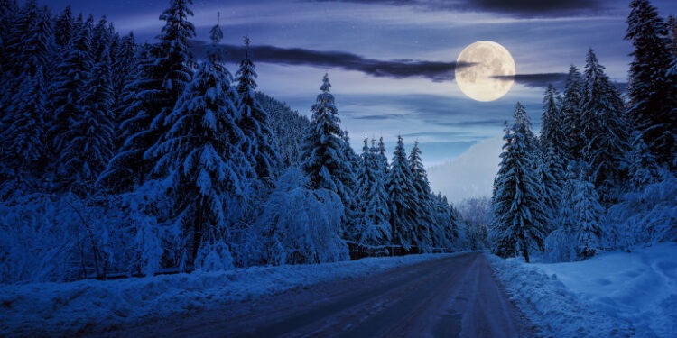 „Luna Rece”, ultima lună plină din acest an, va lumina cerul timp de câteva nopți