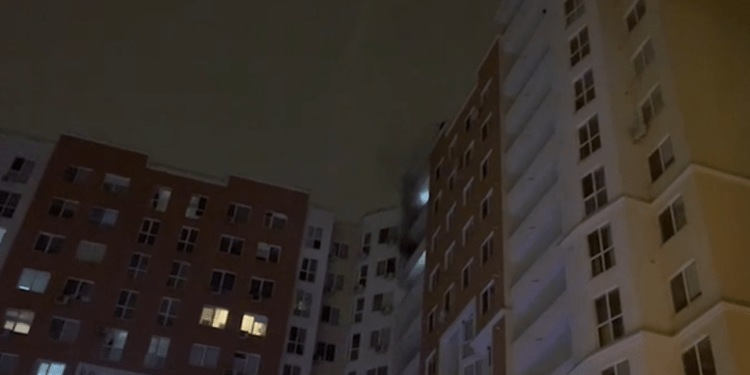 Incendiu într-un bloc din Chișinău: Arderea a afectat toate panourile electrice