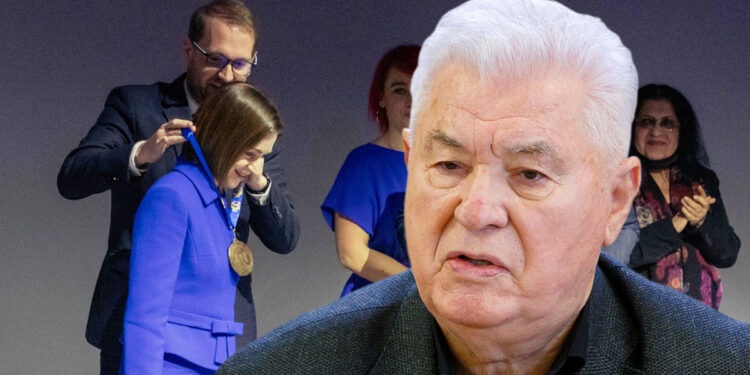 Воронин о премии для Санду: Это дискредитирует нашу страну