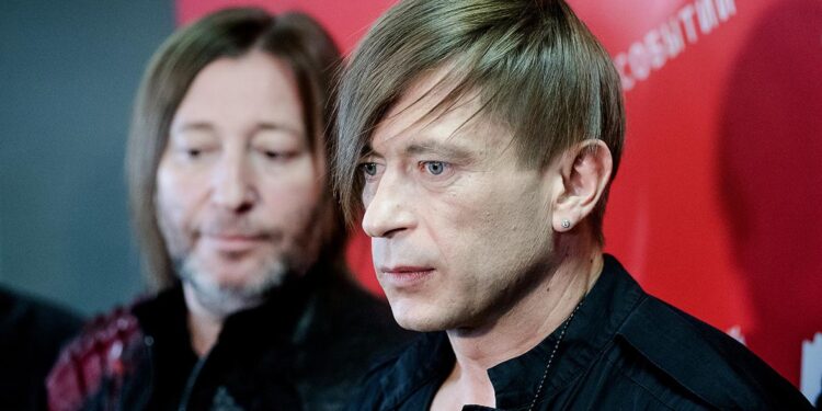 Суд города Пхукет оштрафовал музыкантов группы Би-2 за концерт без разрешения на работу