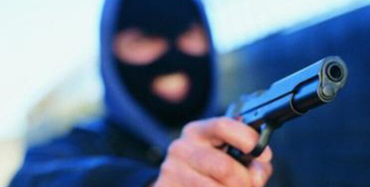 В Дрокии четыре мужчины ограбили склад, похитили охранника и бросили его на морозе