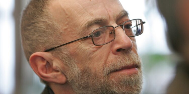 Российский поэт Лев Рубинштейн в реанимации: что с ним случилось, прогнозы врачей