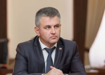 Вадим Красносельский призвал поддерживать высокую боеготовность в Приднестровье и усилить охрану «границы»