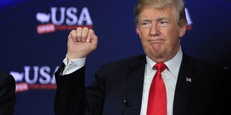 Дональд Трамп выдвинут на Нобелевскую премию мира