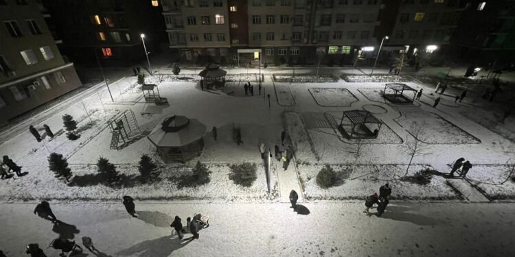 На киргизско-китайской границе произошло землетрясение магнитудой 6,7 балла