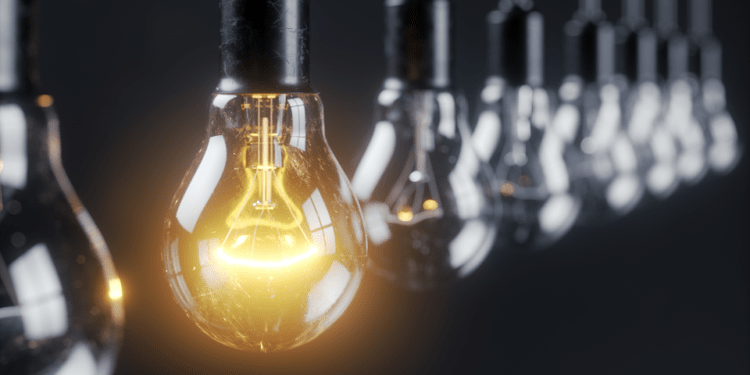 Ministerul Energiei: Toți consumatorii au fost reconectați la rețeaua de energie electrică