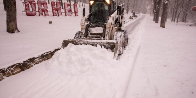 Команда Шора из Оргеева как всегда готова к снегопаду и оперативно устраняет его последствия