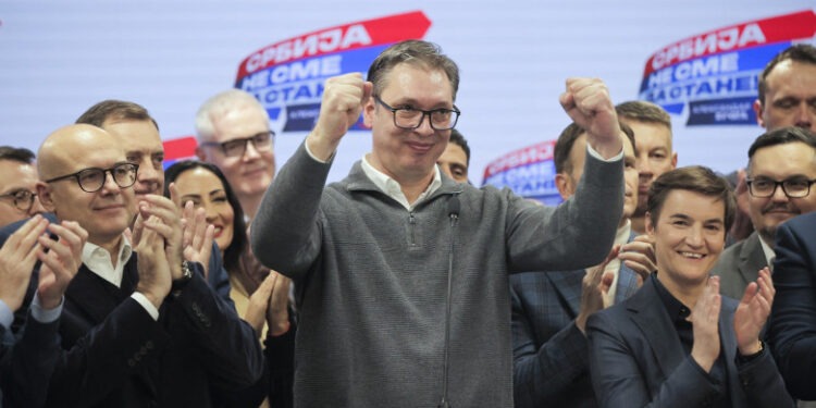 Alegeri în Serbia: Victoria partidului președintelui Vucic a fost confirmată oficial