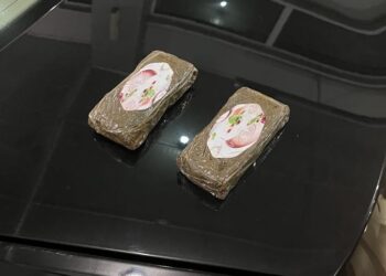 Un moldovean, prins la frontieră cu 0,5 kg de hașiș în mașină
