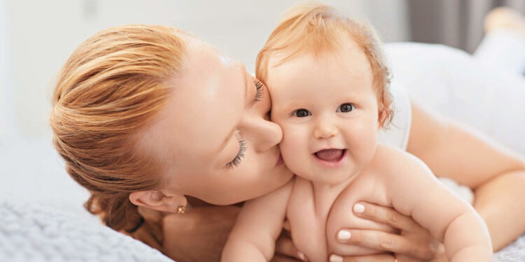 De astăzi se aplică noile modificări în stabilirea indemnizațiilor pentru copii. Detalii