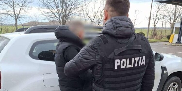 Un moldovean anunțat în căutare pentru furt, reținut de polițiștii de frontieră români