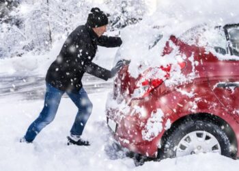 В связи с введением “оранжевого кода”: ожидаются метели и снегопады, рекомендации ГИЧС