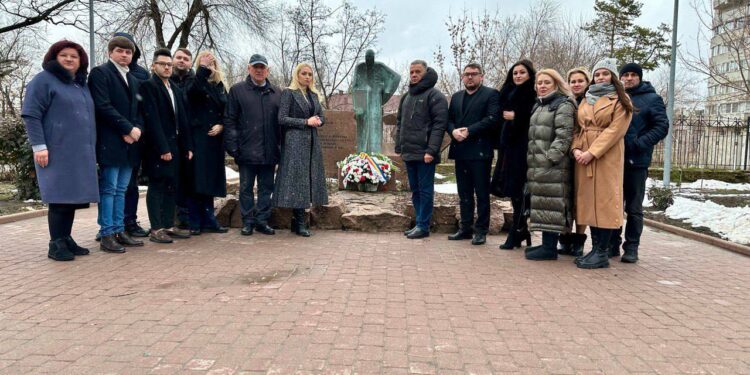 Evenimente comemorative cu participarea reprezentanților echipei lui Ilan Șor au avut loc la Chișinău și Orhei. Marina Tauber: Ziua Comemorarii Holocaustului este o amintire a evenimentelor tragice din istoria poporului evreu | VIDEO