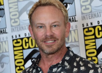 Actorul Ian Ziering din serialul „Beverly Hills” s-a luat la bătaie cu mai mulți motocicliști, pe o stradă din Los Angeles