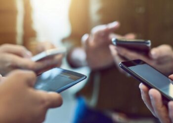 Более 30% граждан используют в сети одинаковые пароли. Результаты опроса