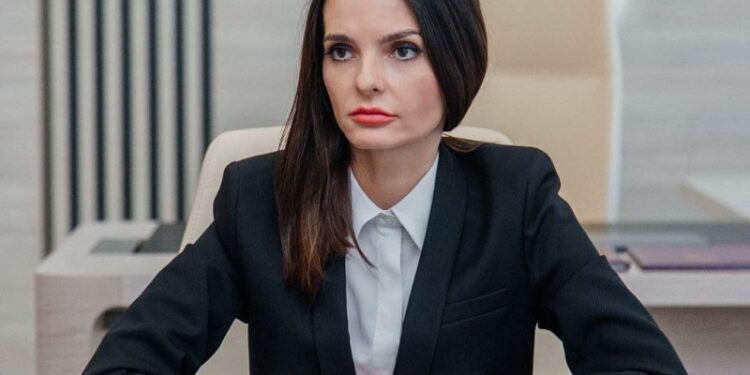 Евгения Гуцул о заседании КС, на котором рассматриваются поправки по возвращению НДС из бюджета автономии: Призываем судей не принимать политические решения в ущерб населению