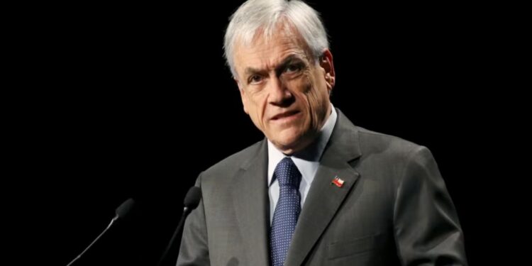 Бывший президент Чили погиб при крушении вертолёта