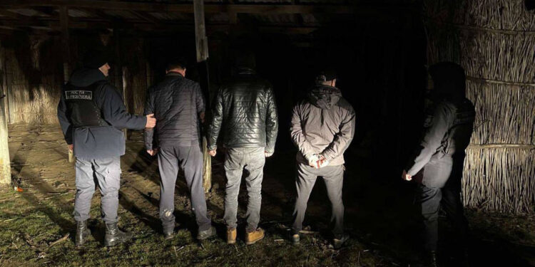 Жителю Вулканешт два украинца заплатили по $4 тысячи за нелегальный переход границы